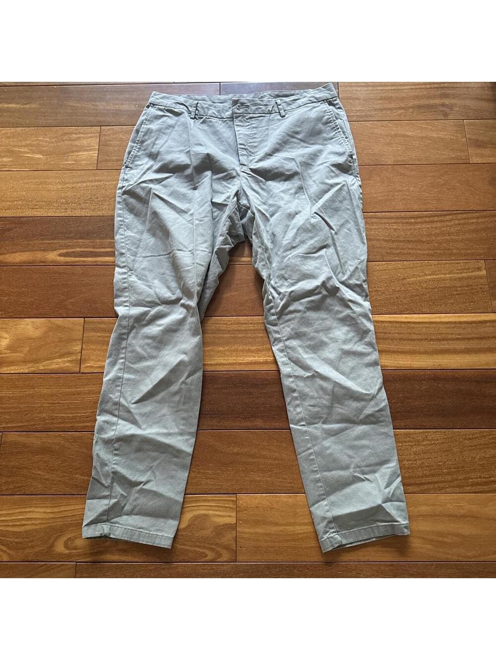 Old Navy Men's Grey Chinos